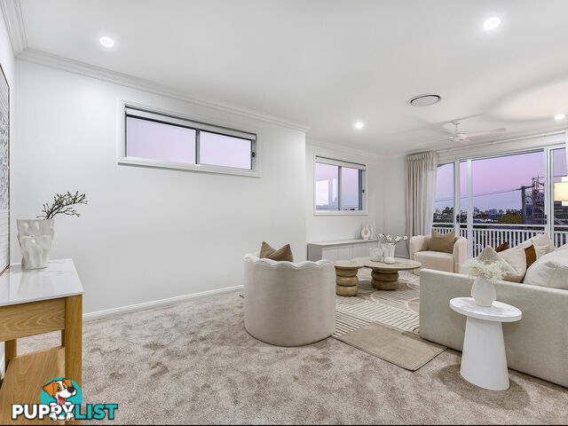 30 Canonbar Street STAFFORD QLD 4053