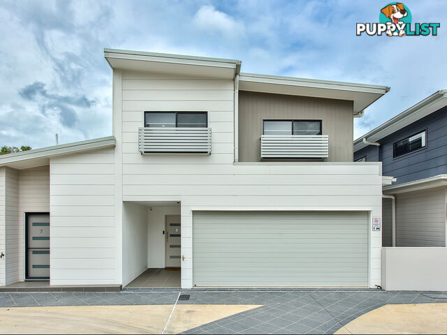 8/104 Queens Road EVERTON PARK QLD 4053