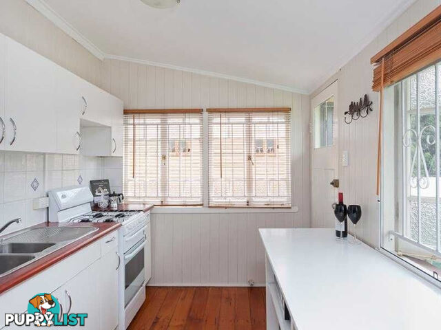 44 Bowen Street WINDSOR QLD 4030