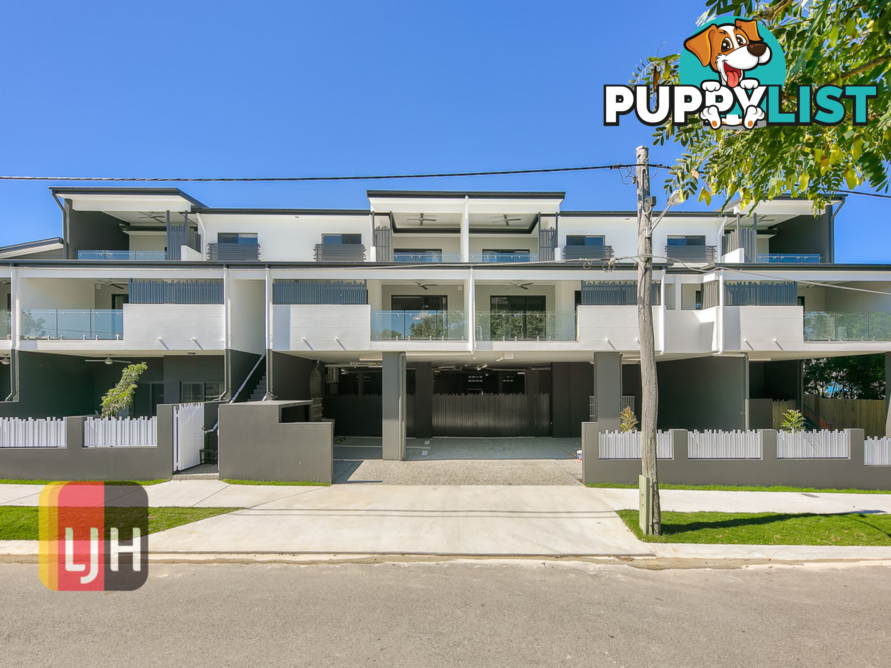 Brand new units/17 Buddina Street STAFFORD QLD 4053