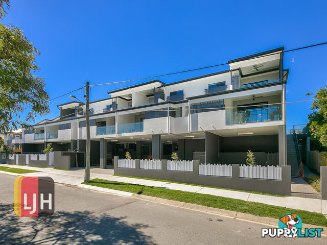 Brand new units/17 Buddina Street STAFFORD QLD 4053