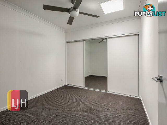 Brand new units/17 Buddina Street STAFFORD QLD 4053