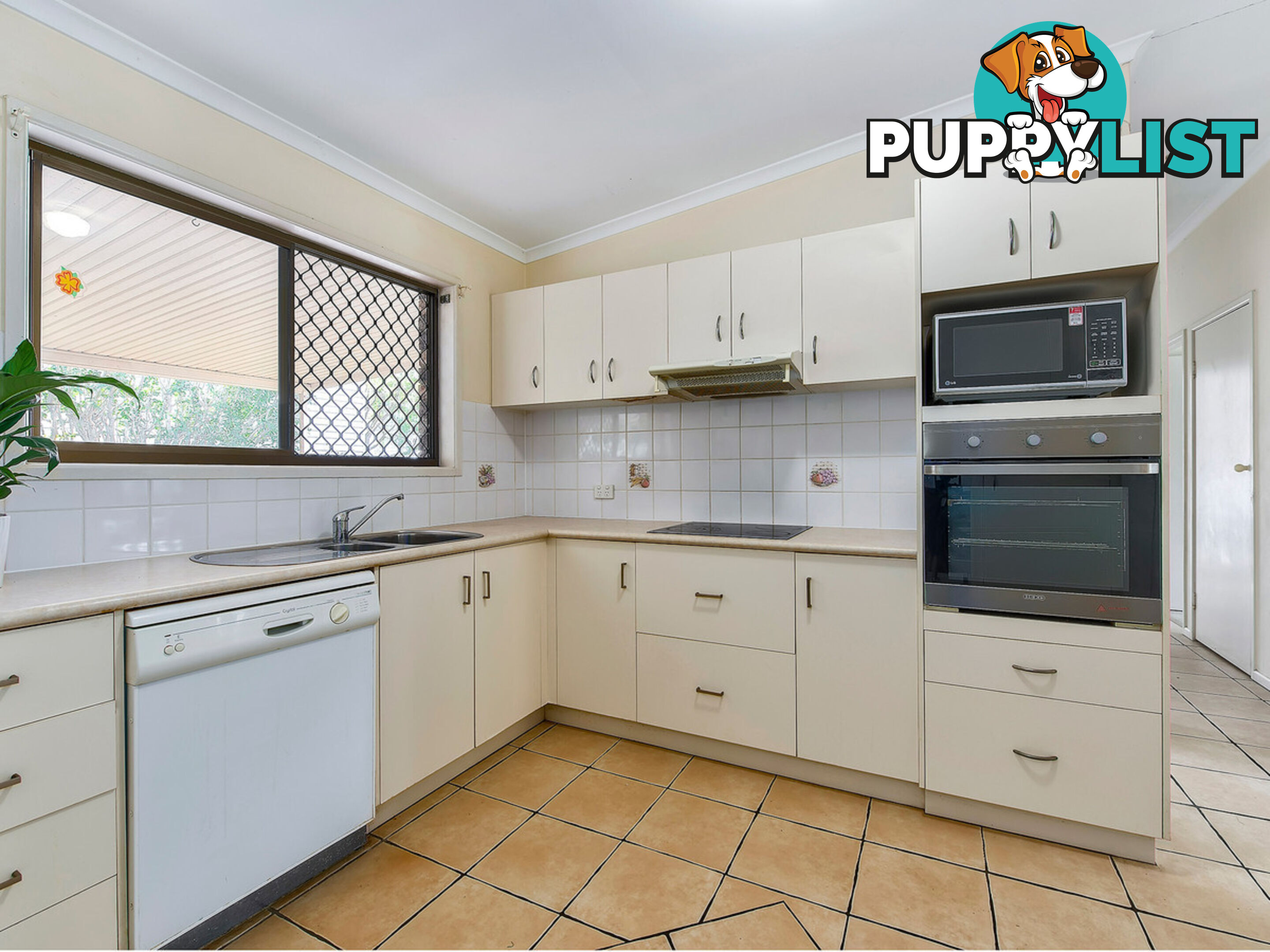 18 Burren Street WAVELL HEIGHTS QLD 4012