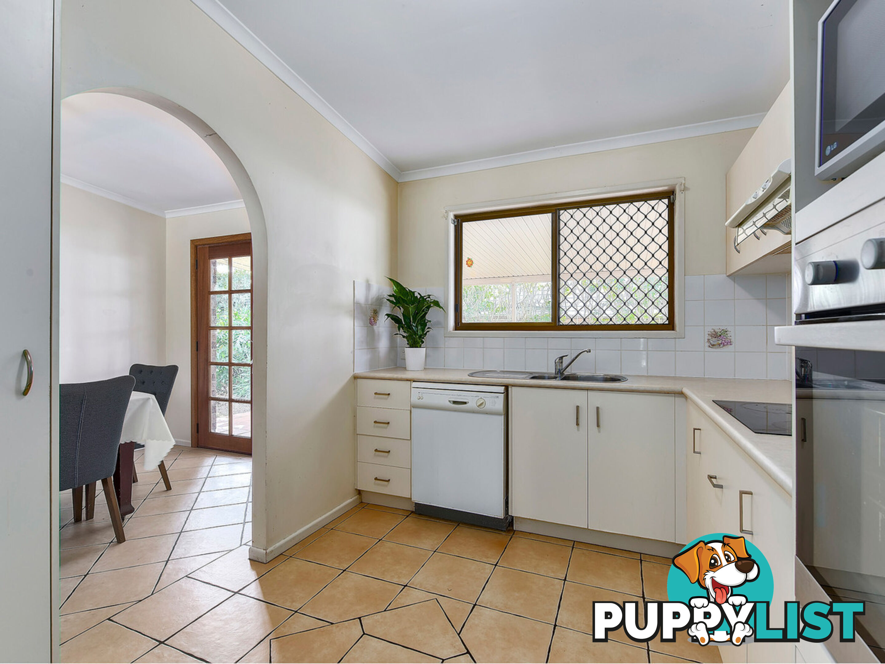 18 Burren Street WAVELL HEIGHTS QLD 4012