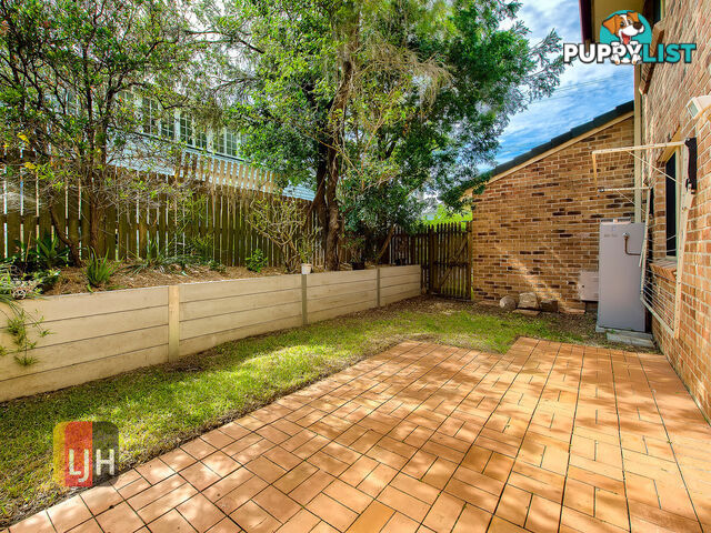 2/96 Broughton Road KEDRON QLD 4031