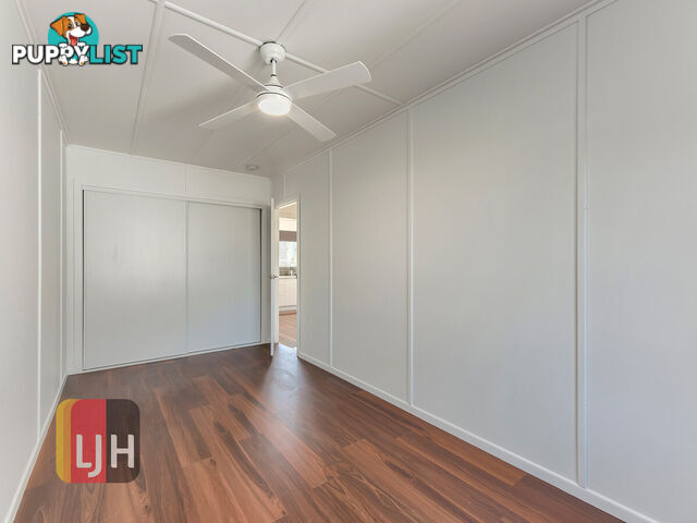 2/12 Dacca Street RED HILL QLD 4059
