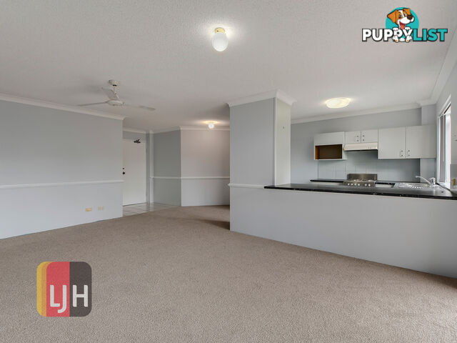 Unit 4/5 Laura Street LUTWYCHE QLD 4030