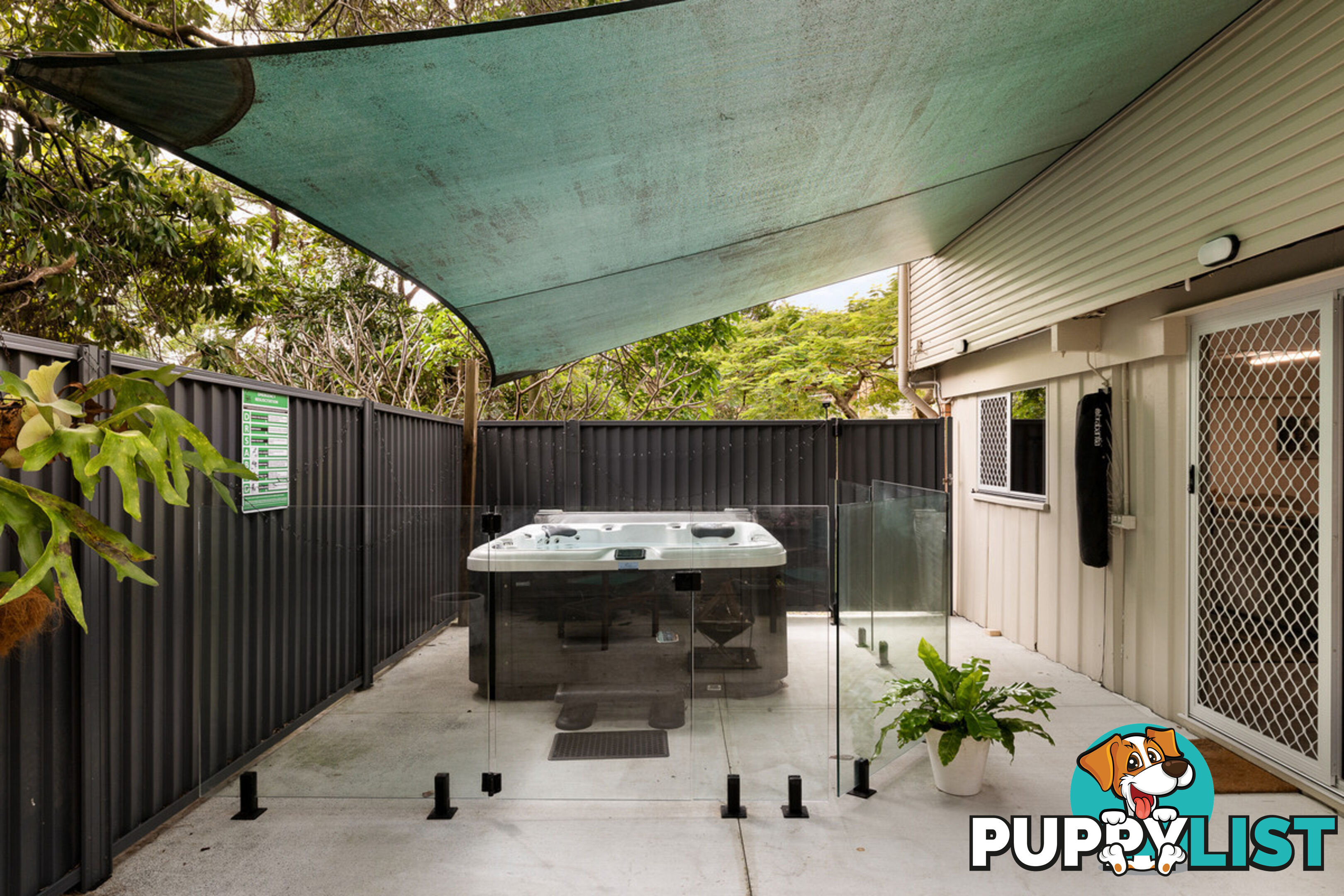 12 Heston Street STAFFORD HEIGHTS qld 4053