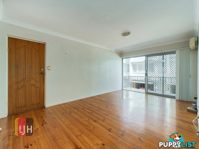 2/89 Stafford Road KEDRON QLD 4031