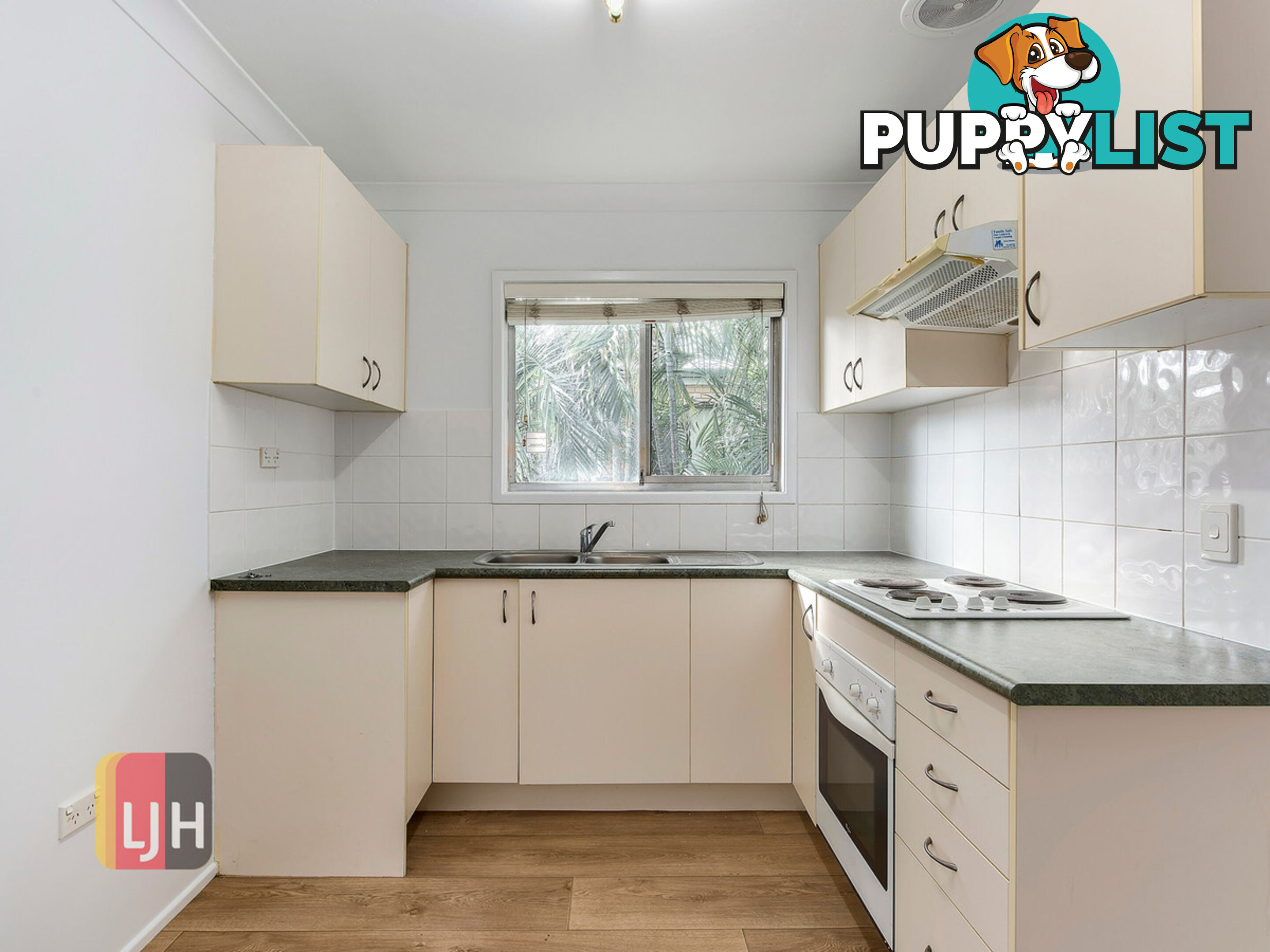 4/18 Somerset Road KEDRON QLD 4031