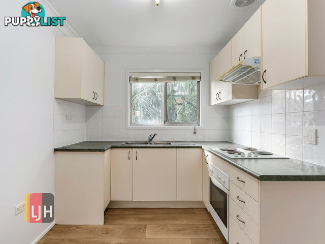 4/18 Somerset Road KEDRON QLD 4031