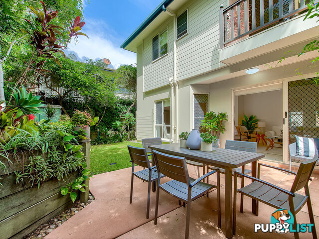 4/49 Bonney Avenue CLAYFIELD QLD 4011