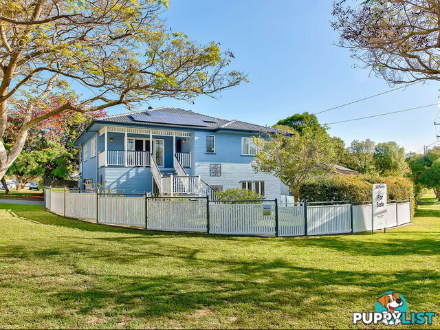 203 Edinburgh Castle Road WAVELL HEIGHTS QLD 4012