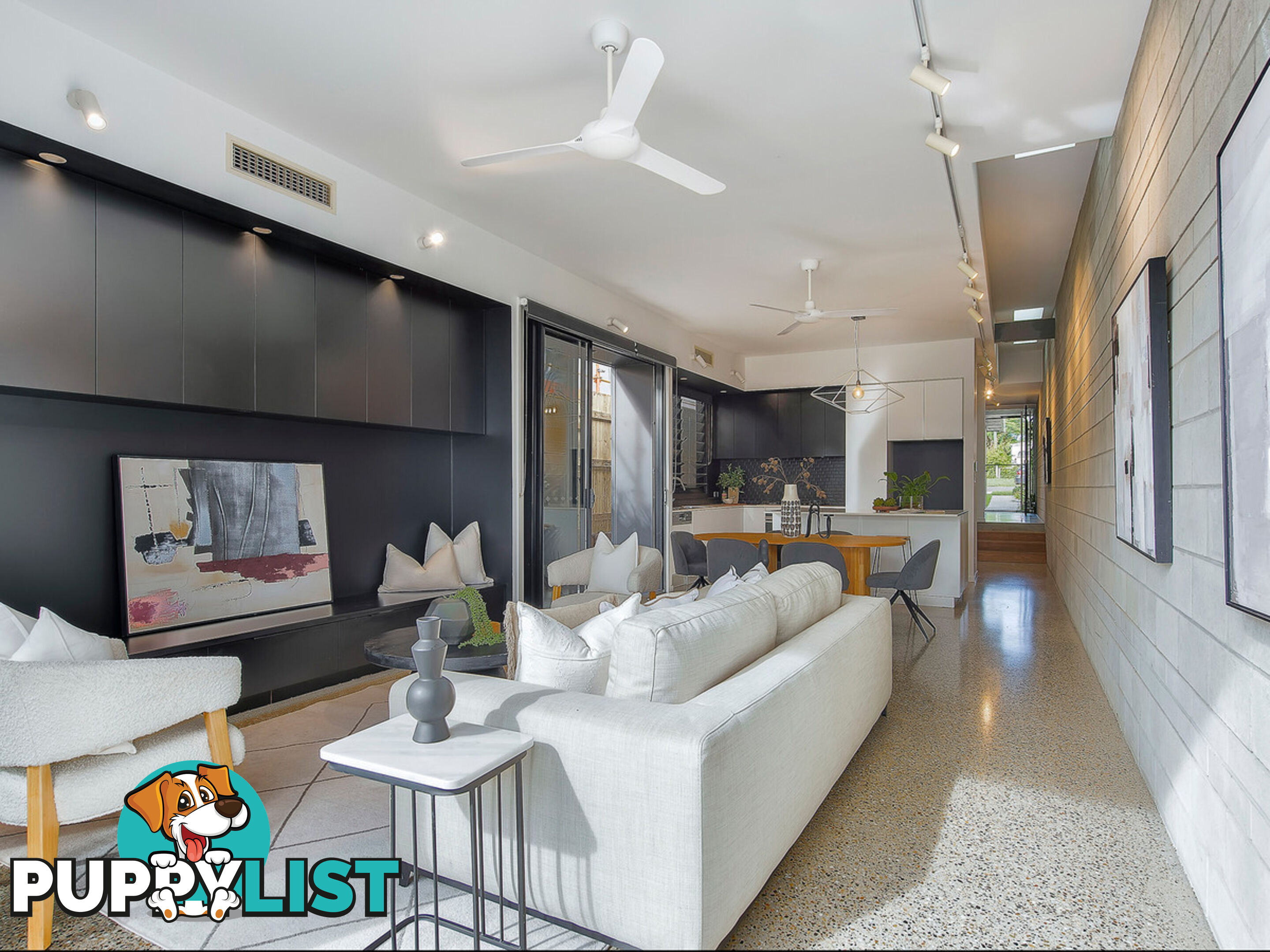 135 Main Avenue WAVELL HEIGHTS QLD 4012
