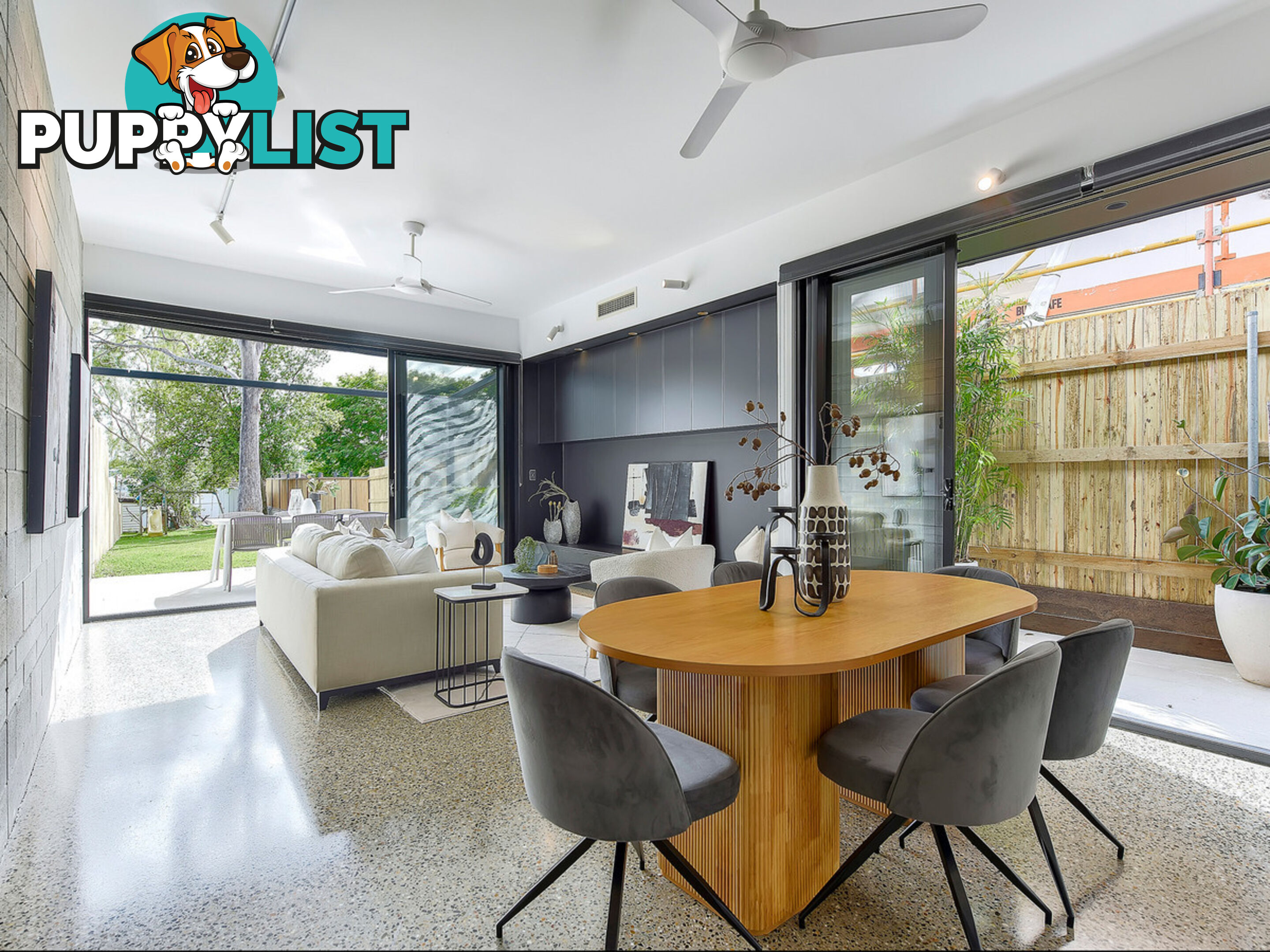 135 Main Avenue WAVELL HEIGHTS QLD 4012