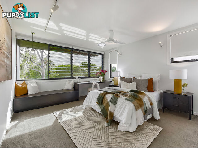 135 Main Avenue WAVELL HEIGHTS QLD 4012