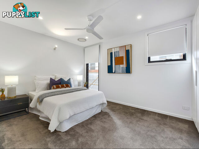 135 Main Avenue WAVELL HEIGHTS QLD 4012