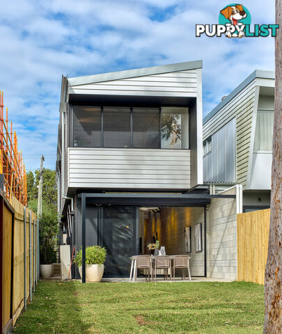 135 Main Avenue WAVELL HEIGHTS QLD 4012