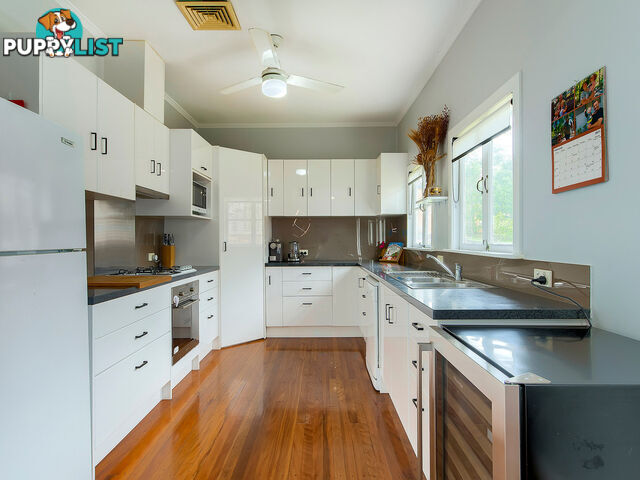 367 Webster Road STAFFORD HEIGHTS QLD 4053