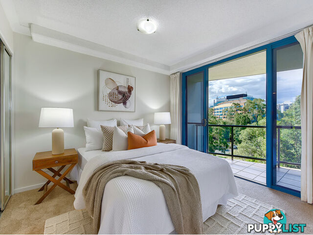 607/21 Patrick Lane TOOWONG QLD 4066