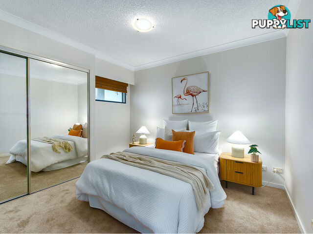 607/21 Patrick Lane TOOWONG QLD 4066