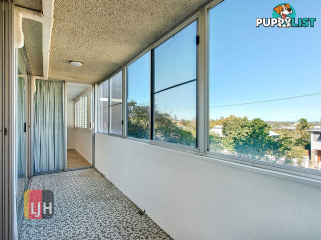 17/104 Dornoch Terrace HIGHGATE HILL QLD 4101