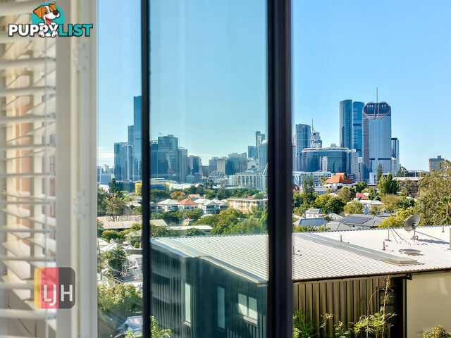 17/104 Dornoch Terrace HIGHGATE HILL QLD 4101