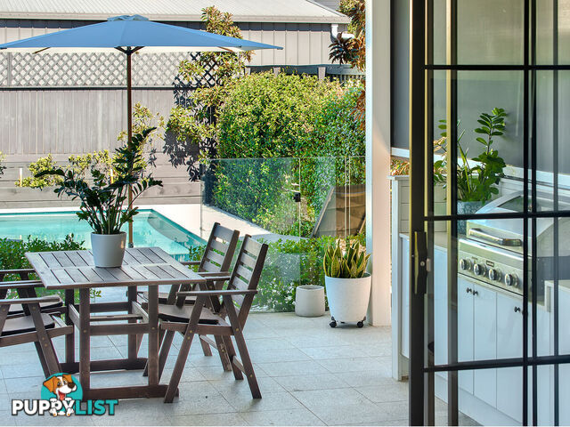 73 SYDNEY Street KEDRON QLD 4031