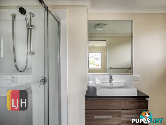 3/12 Homebush Road KEDRON QLD 4031