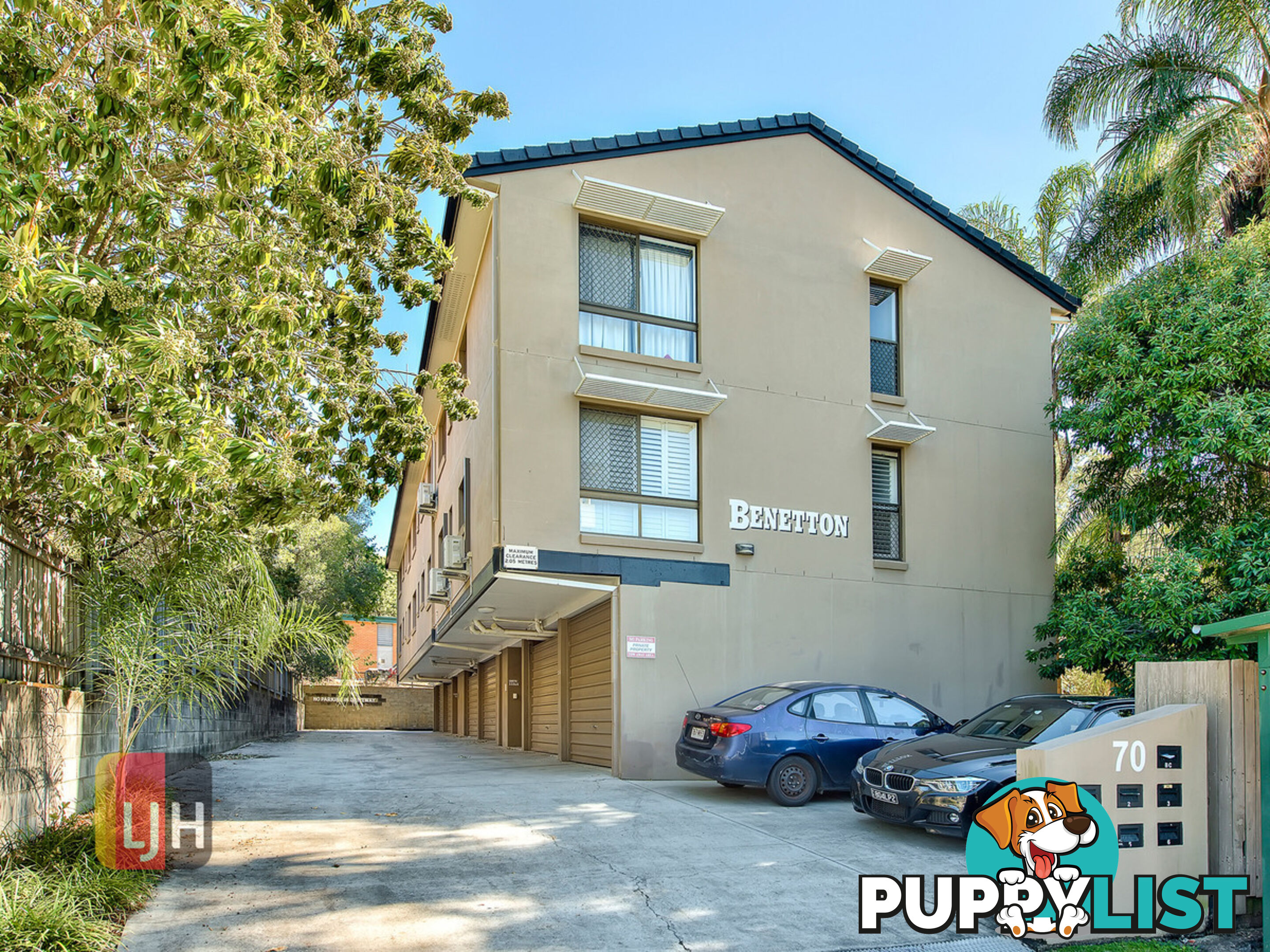 2/70 Hilltop Avenue CHERMSIDE QLD 4032