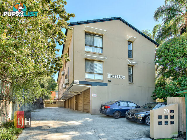2/70 Hilltop Avenue CHERMSIDE QLD 4032