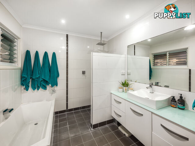 37 Sloane Street STAFFORD HEIGHTS QLD 4053