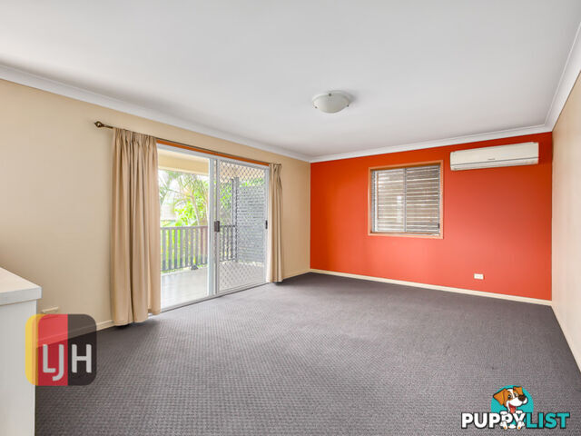 73 Glen Kedron Lane KEDRON QLD 4031