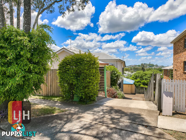 43a Scott Road HERSTON QLD 4006
