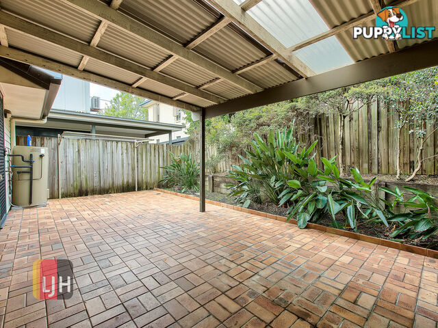 2/25 Western Avenue CHERMSIDE QLD 4032