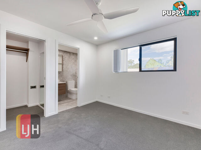 4/27 Elwyn Street NORTHGATE QLD 4013