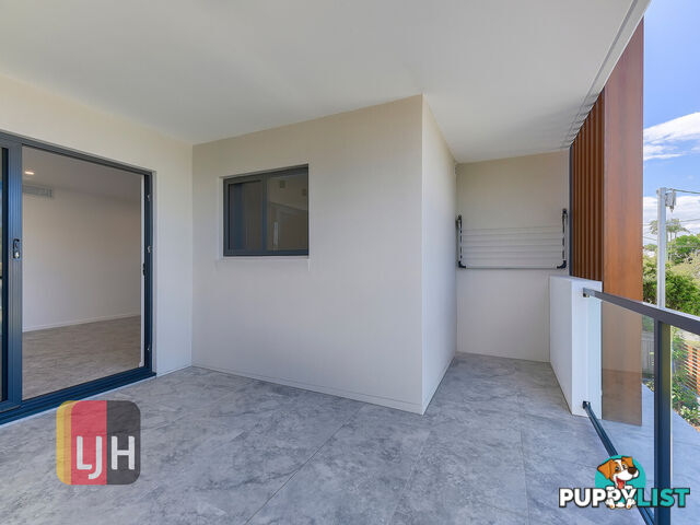 4/27 Elwyn Street NORTHGATE QLD 4013