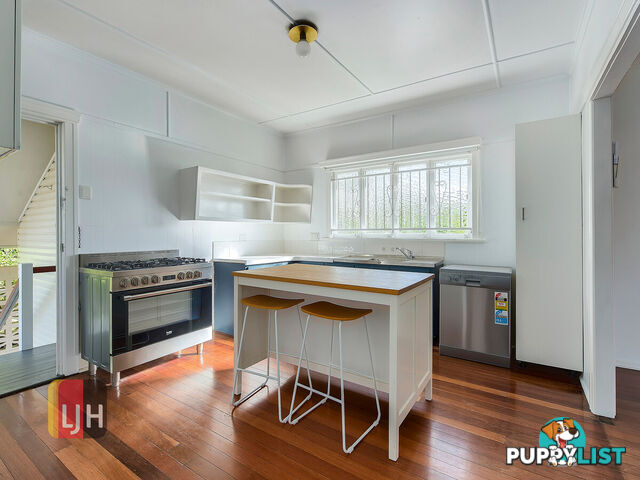 61 Maggs Street WAVELL HEIGHTS QLD 4012
