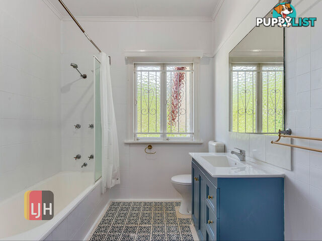 61 Maggs Street WAVELL HEIGHTS QLD 4012