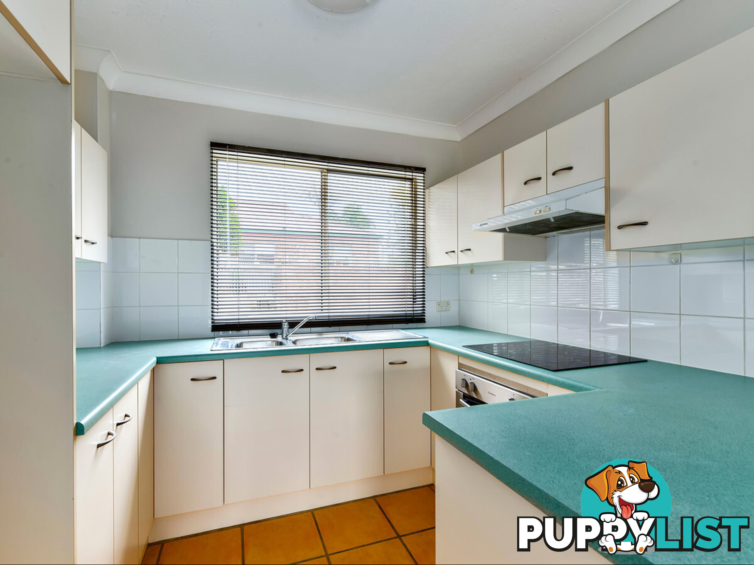 5/10 Burnaby Terrace GORDON PARK QLD 4031