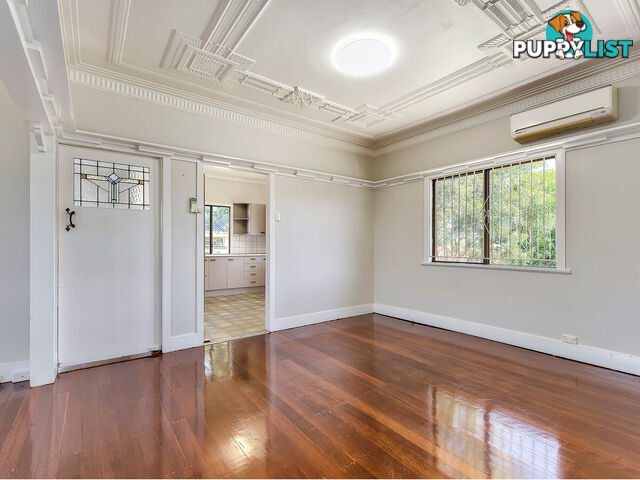 30 Crawford Avenue STAFFORD QLD 4053
