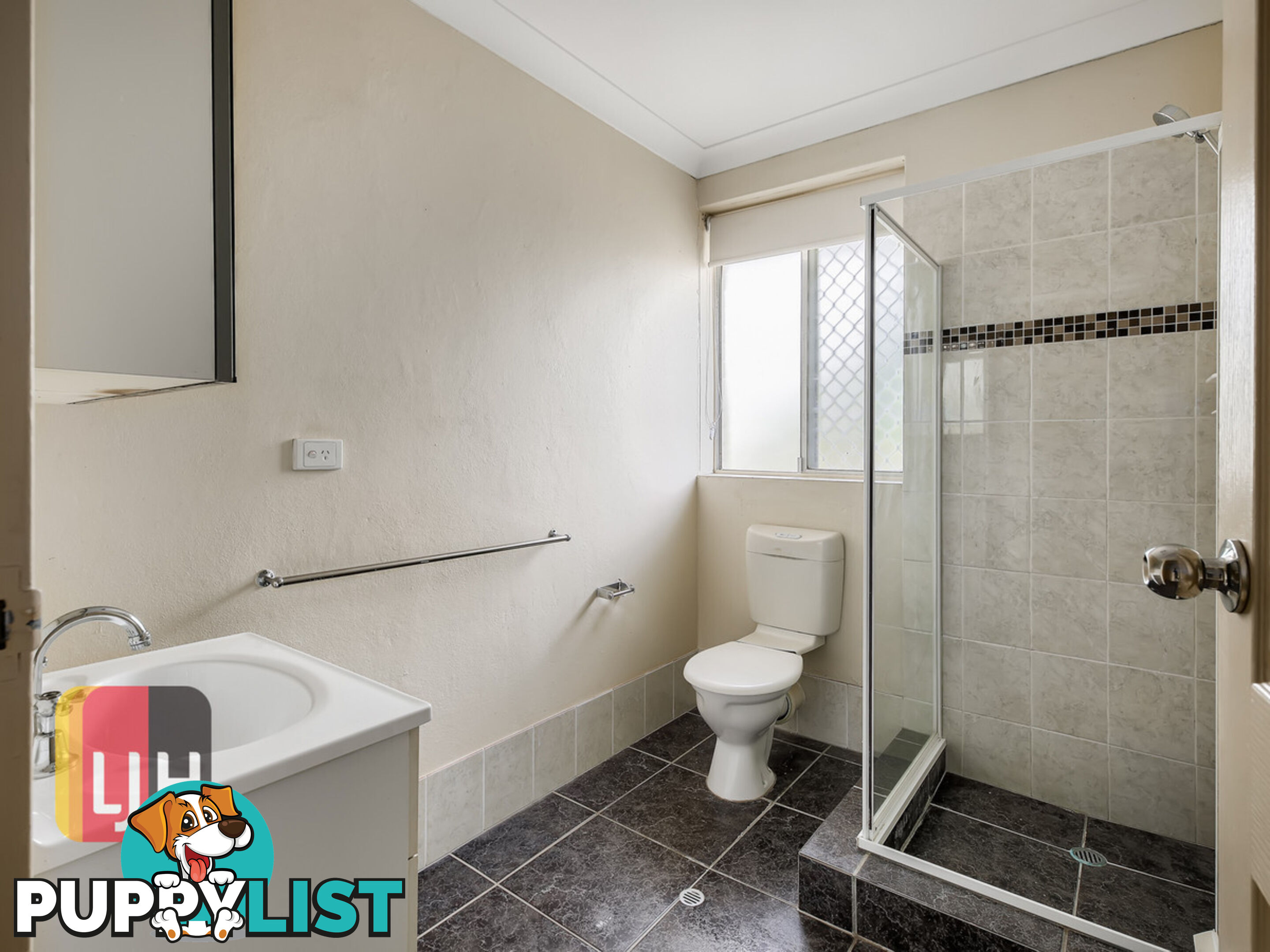4/20 Sammells Drive CHERMSIDE QLD 4032