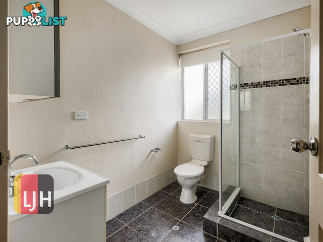 4/20 Sammells Drive CHERMSIDE QLD 4032