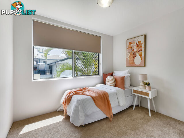 2/88 Haig Street GORDON PARK QLD 4031