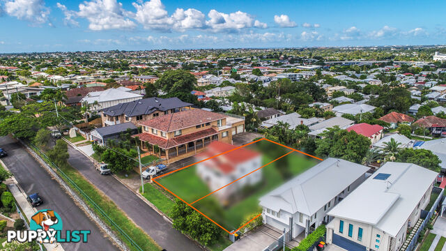 22 Victoria Terrace GORDON PARK QLD 4031