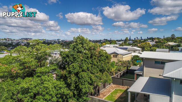 22 Victoria Terrace GORDON PARK QLD 4031