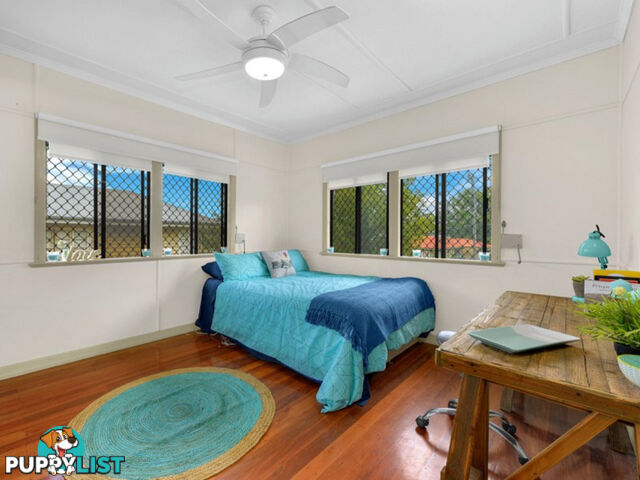 56 Eleventh Avenue KEDRON QLD 4031