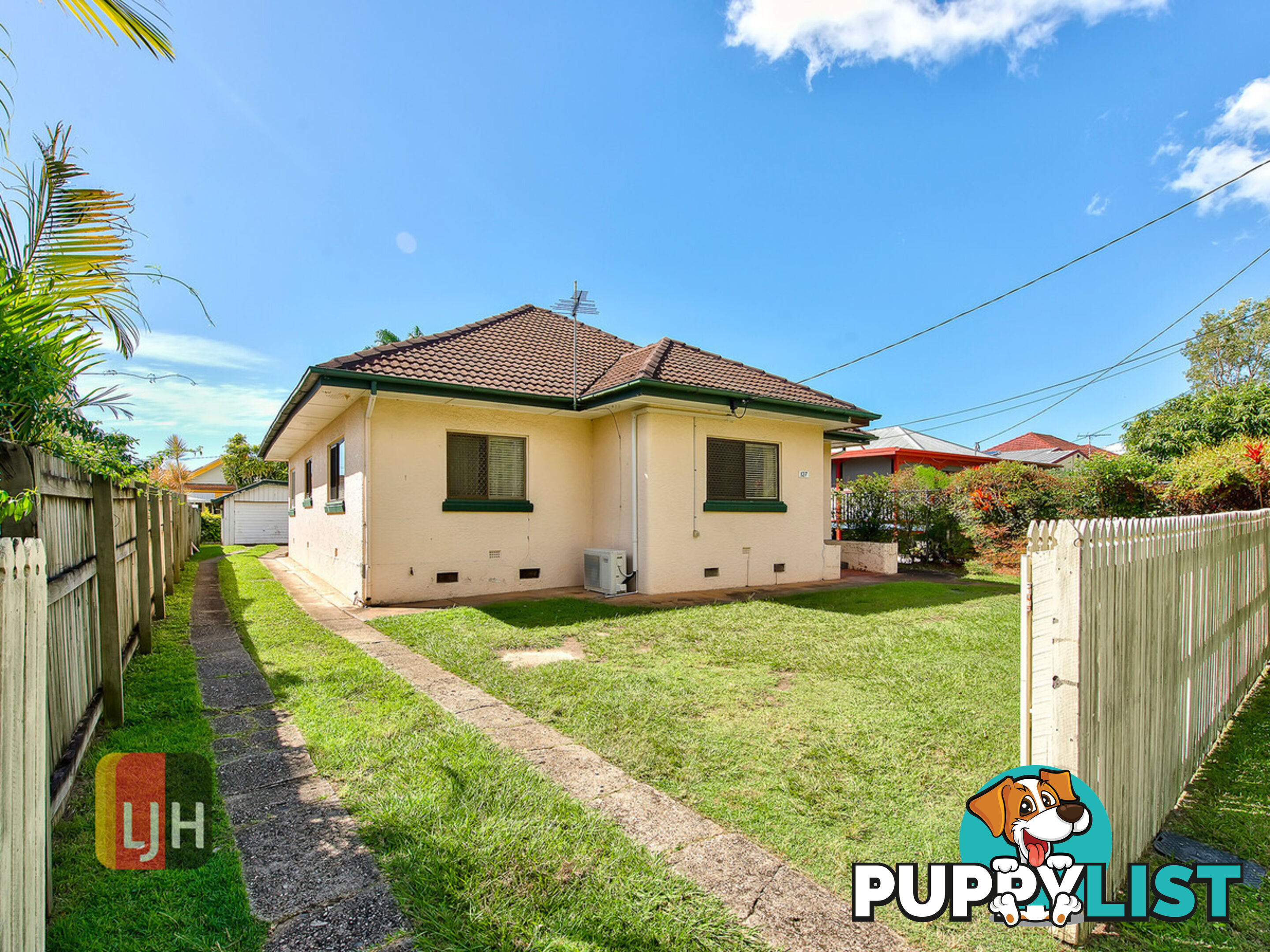 127 Baskerville Street BRIGHTON QLD 4017