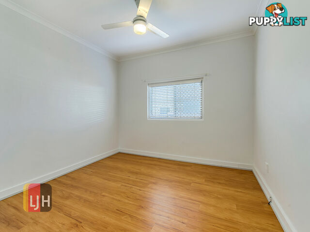 127 Baskerville Street BRIGHTON QLD 4017