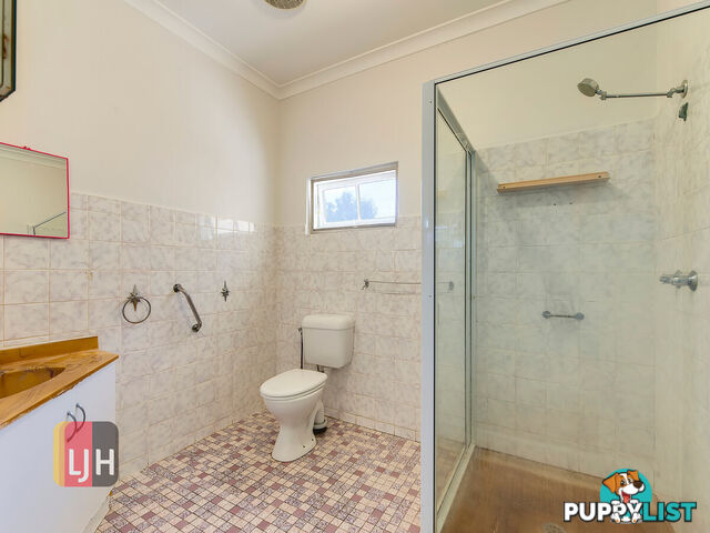 127 Baskerville Street BRIGHTON QLD 4017